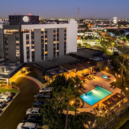 Hotel Doubletree By Hilton Carson Exterior foto