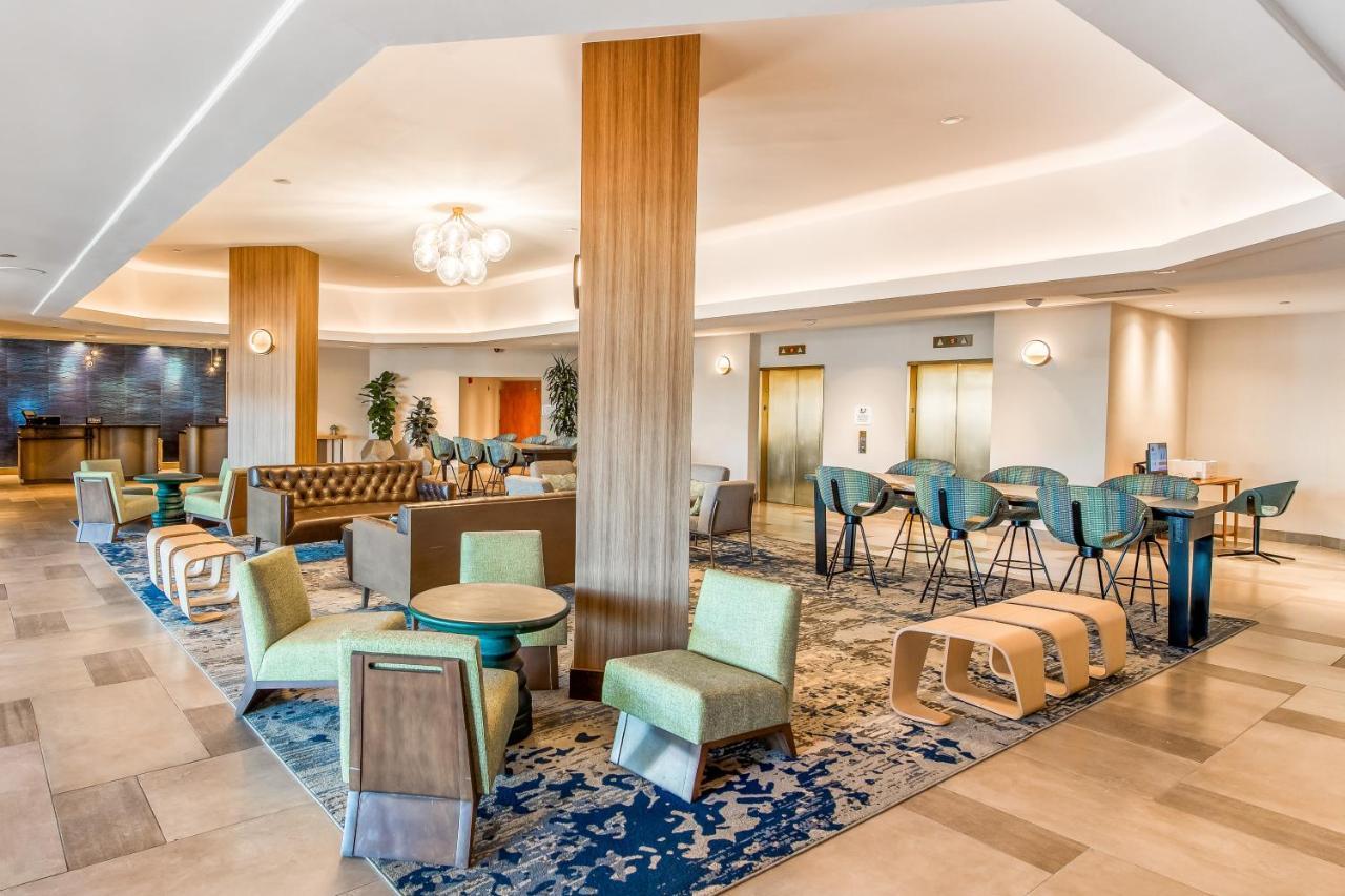Hotel Doubletree By Hilton Carson Exterior foto